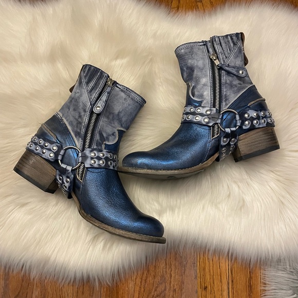 Freebird by Steven Ramone Blue Boots *New* Size 10 - Picture 3 of 6